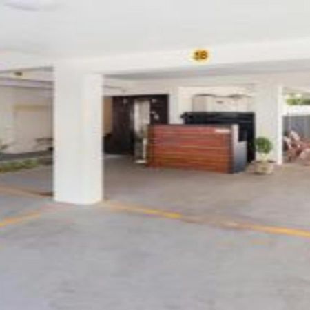 Kolam Serviced Apartments - Adyar. Chennai Dış mekan fotoğraf